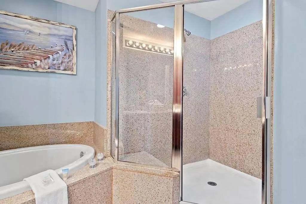 Laketown Wharf 1523 By Emerald Coast Retreats Panama City Beach