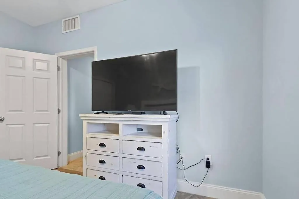 Laketown Wharf 1523 By Emerald Coast Retreats Panama City Beach Apartment