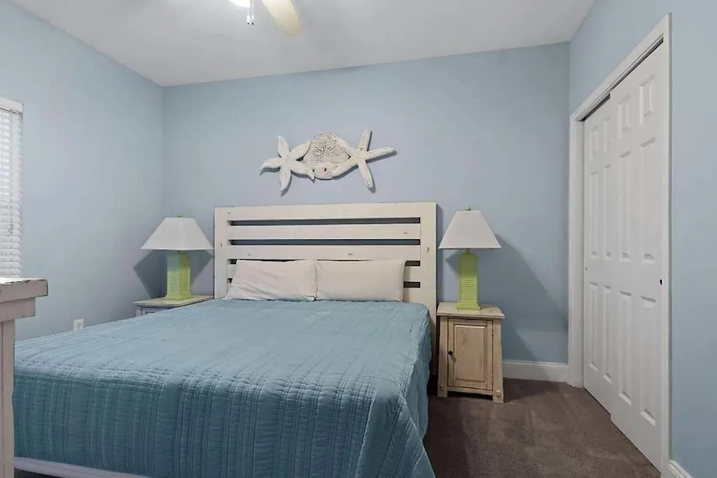 Laketown Wharf 1523 By Emerald Coast Retreats Panama City Beach Apartment