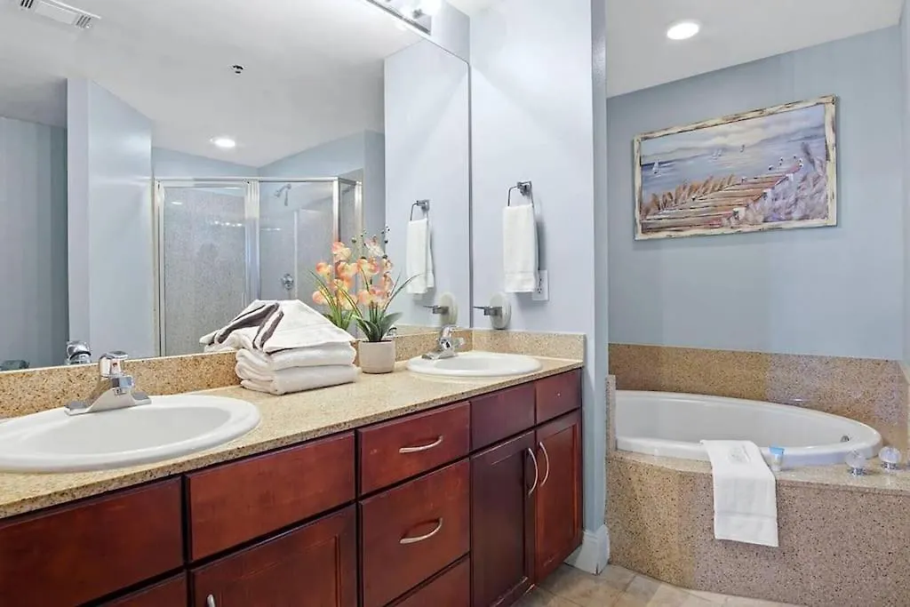 Laketown Wharf 1523 By Emerald Coast Retreats Panama City Beach Apartment
