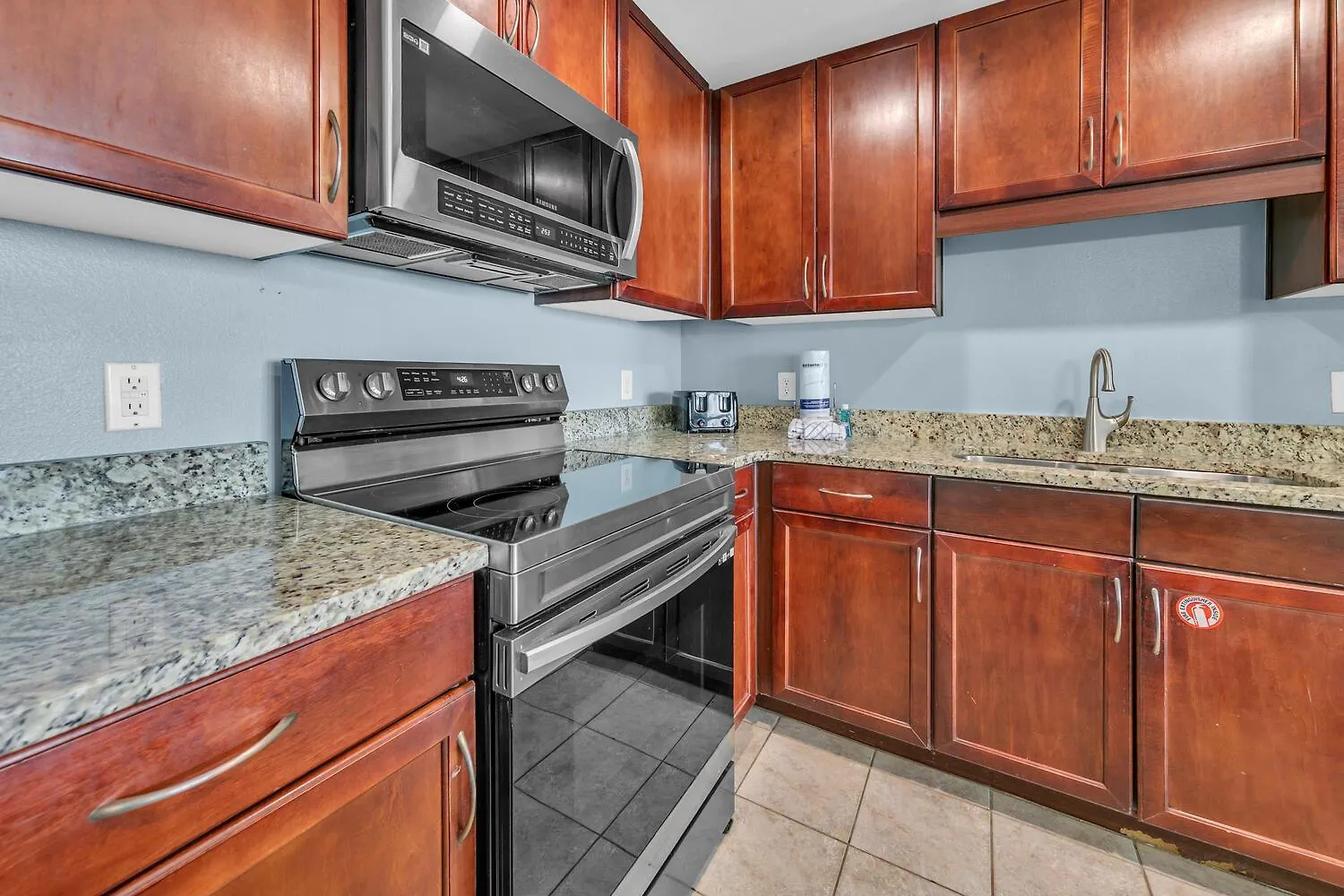 Laketown Wharf 1523 By Emerald Coast Retreats Panama City Beach Apartment