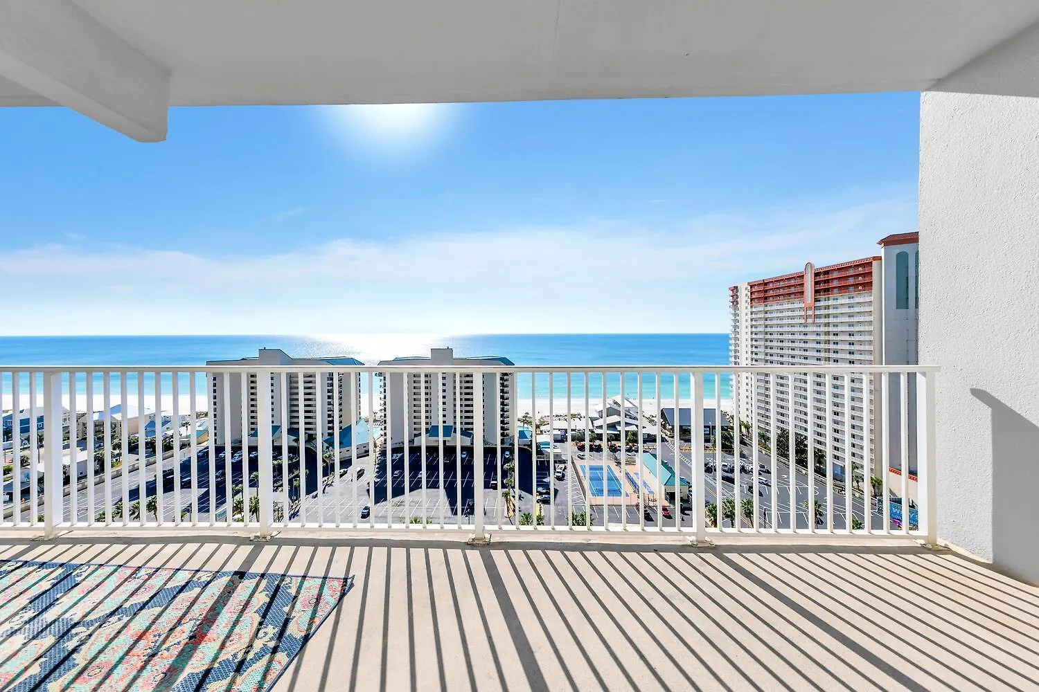 Laketown Wharf 1523 By Emerald Coast Retreats Panama City Beach Apartment