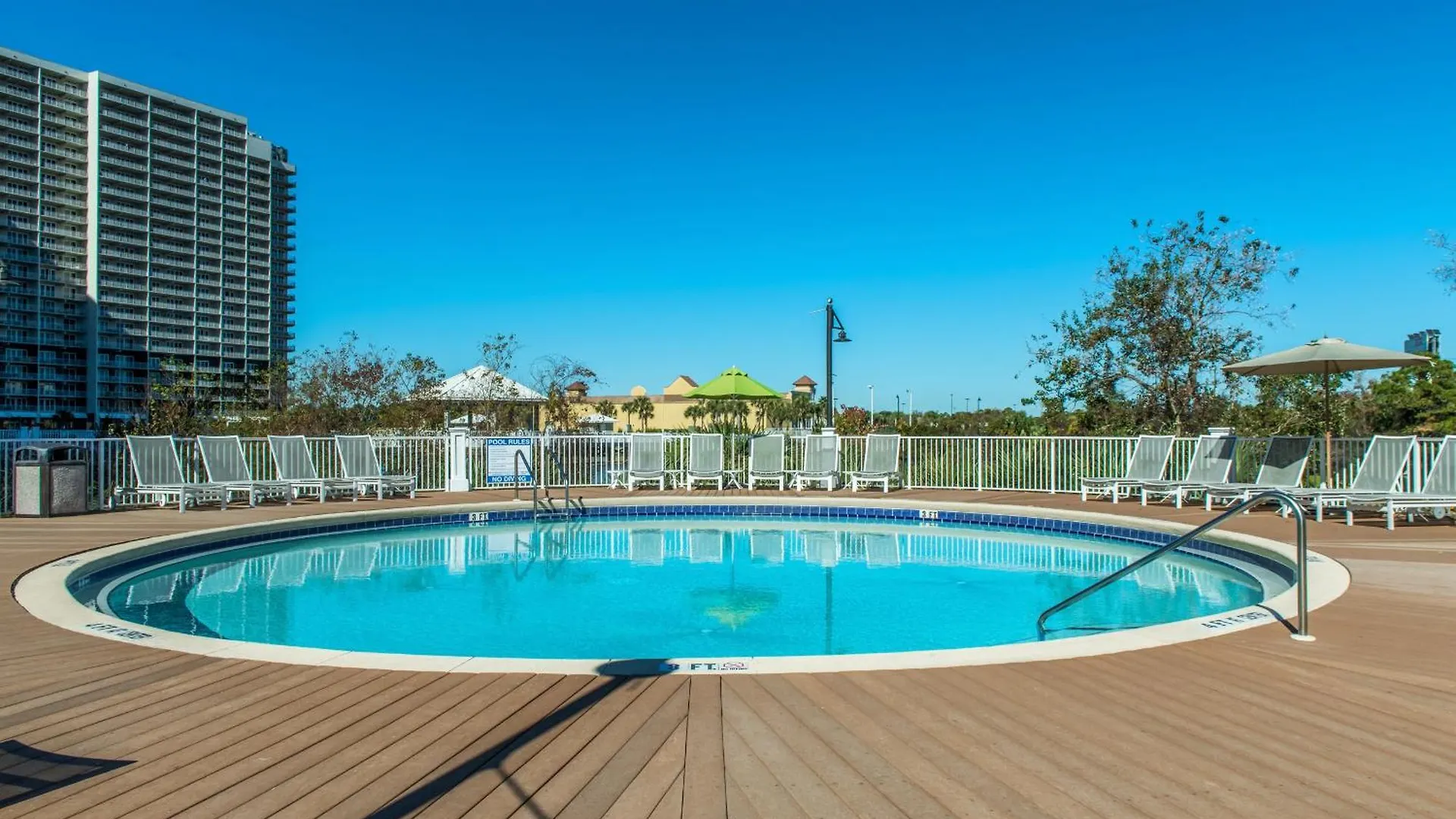 Laketown Wharf 1523 By Emerald Coast Retreats Panama City Beach Apartment